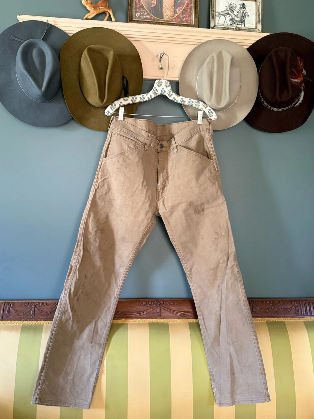 Levi’s Men's Tan Workwear Pants sz 36 x 32